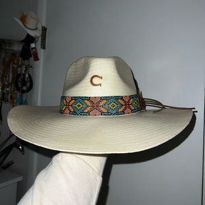 Charlie 1 Horse Hat🤍